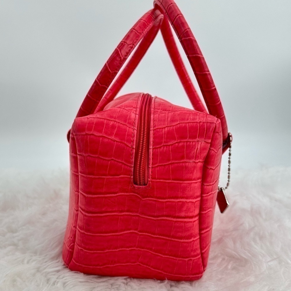 Susan Nichole Pink Crocodile Vegan Leather Oneness with Earth Hand/Cosmetic Bag - Picture 6 of 15